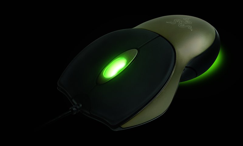Razer DeathAdder. Эти игровые мыши ещё нас переживут