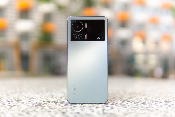 Выгодные скидки на смартфоны и ноутбуки. Снова в школу с Infinix