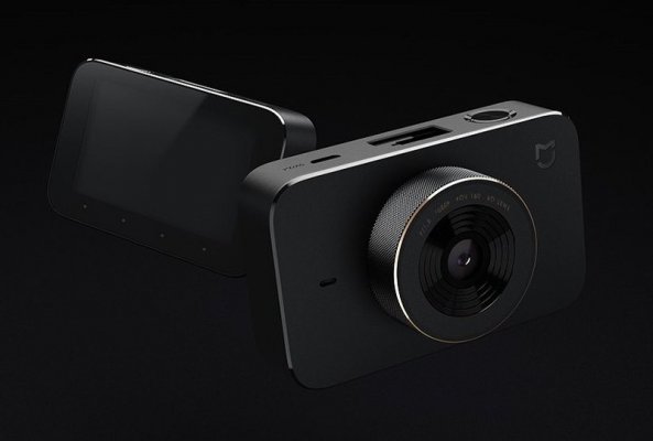Xiaomi выпустила видеорегистратор и рацию