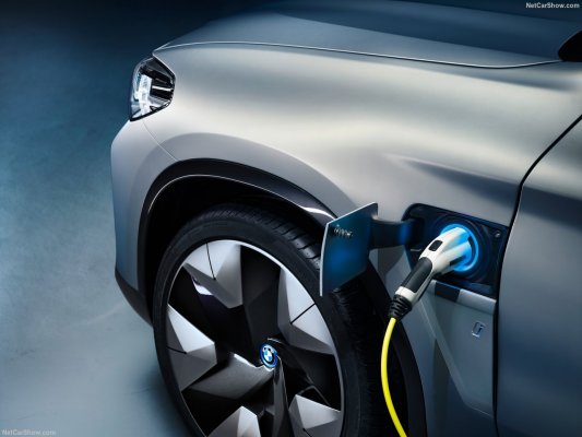 Представлен электрокроссовер BMW iX3 с запасом хода 400 км