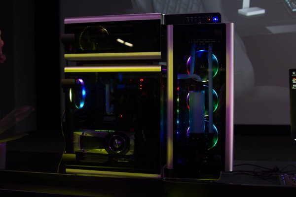 Thermaltake представил юбилейный корпус Level 20 в России