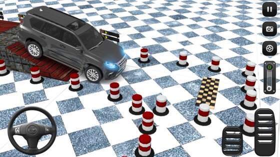 Prado Car Parking 1.5.2. Скриншот 3