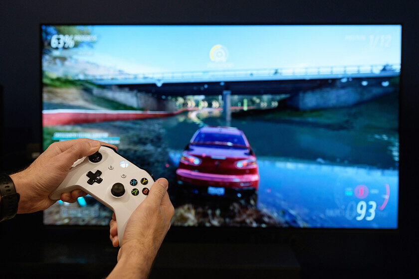 Играю на максималках с рейтрейсингом за 799 рублей в месяц: обзор возможностей ТВ-приставки с облачным геймингом