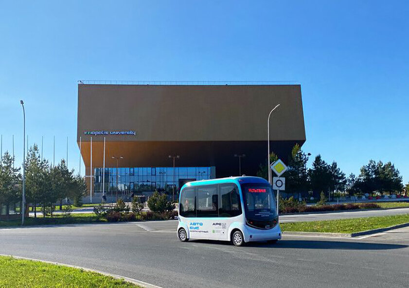 В Иннополисе заработал беспилотный автобус: три километра за 20 минут