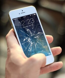 Broken Screen Prank 2 8.2. Скриншот 1