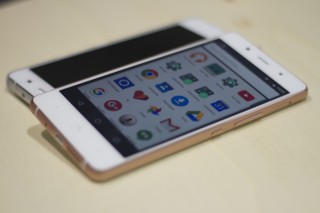 на MWC 2016: интервью с представителем BQ