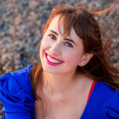 Лина Хананова