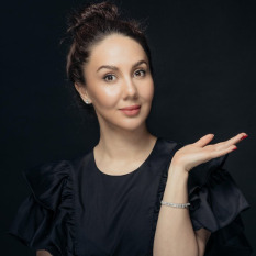 Карина Росс