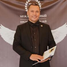 Андрей Леоненко
