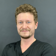 Глеб Тумаков