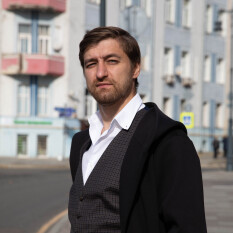 Евгений Коблов