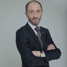 Илья Рейзер
