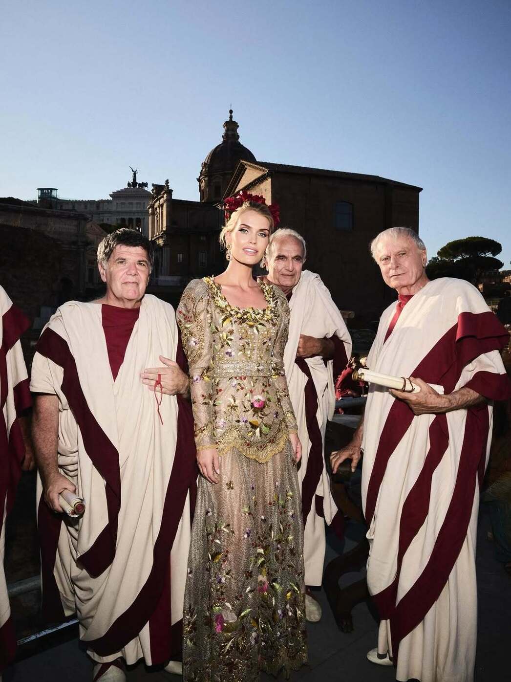 Гостья Dolce & Gabbana Alta Moda 2025