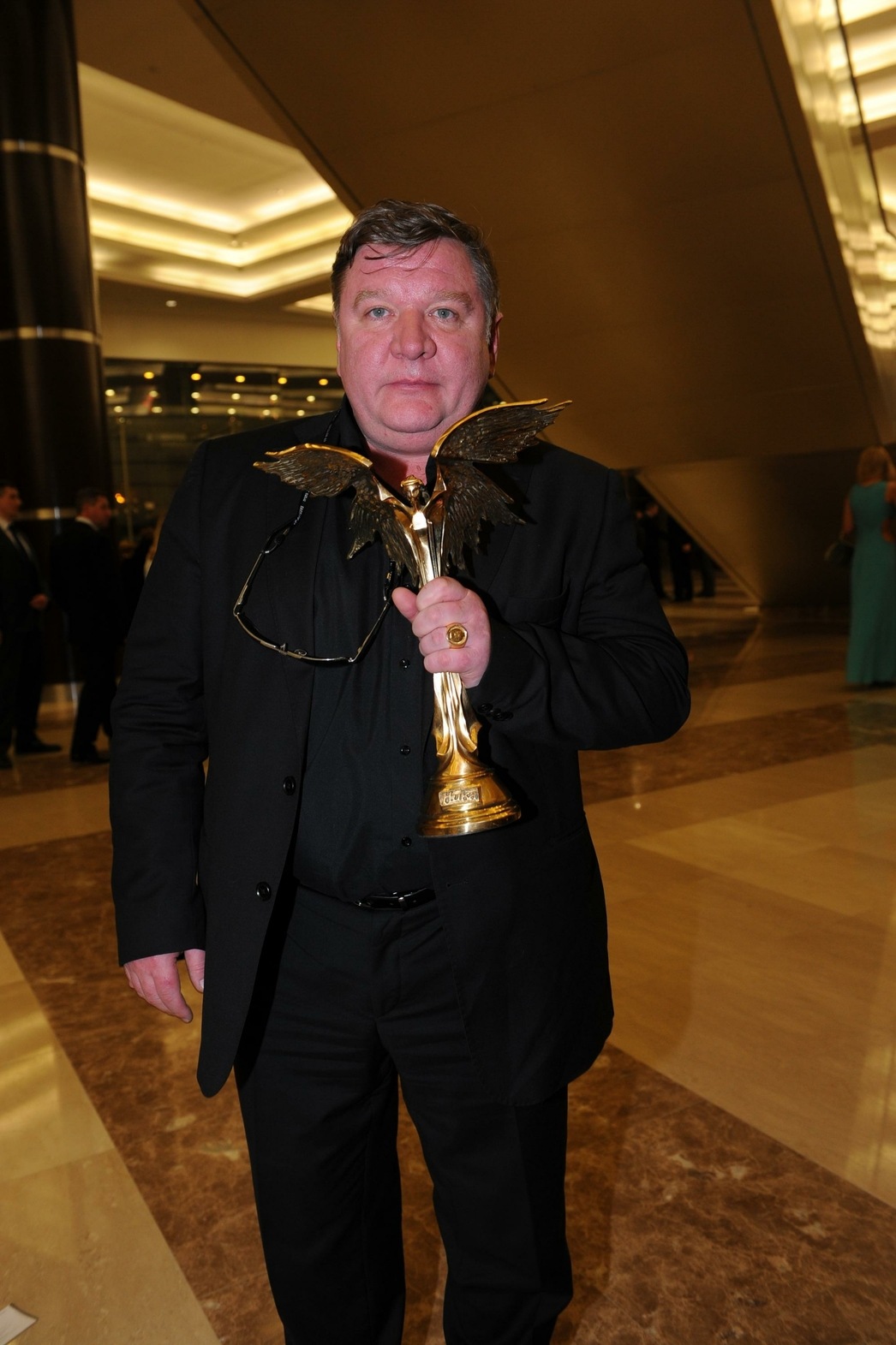 Роман Мадянов
