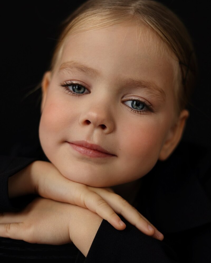 Маша Макарова отметила 6-летие