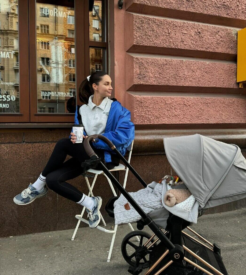 Карина Истомина с дочерью