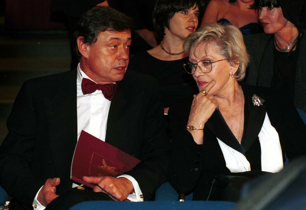Алиса Фрейндлих и Николай Караченцов, 2001 год