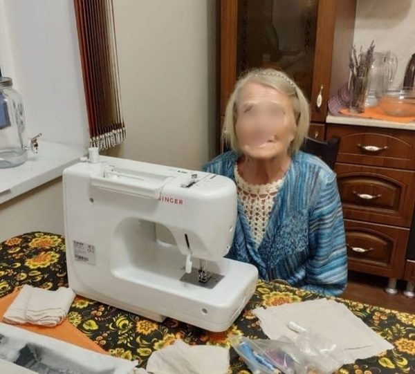 89-летняя бабушка блогера Муза