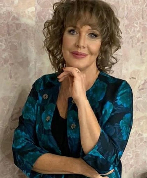Елена Проклова уверена, что эффектным женщинам найти свою вторую половину труднее, чем «серым мышкам»