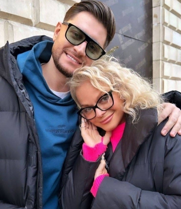 Лариса Долина с Давидом Манукяном
