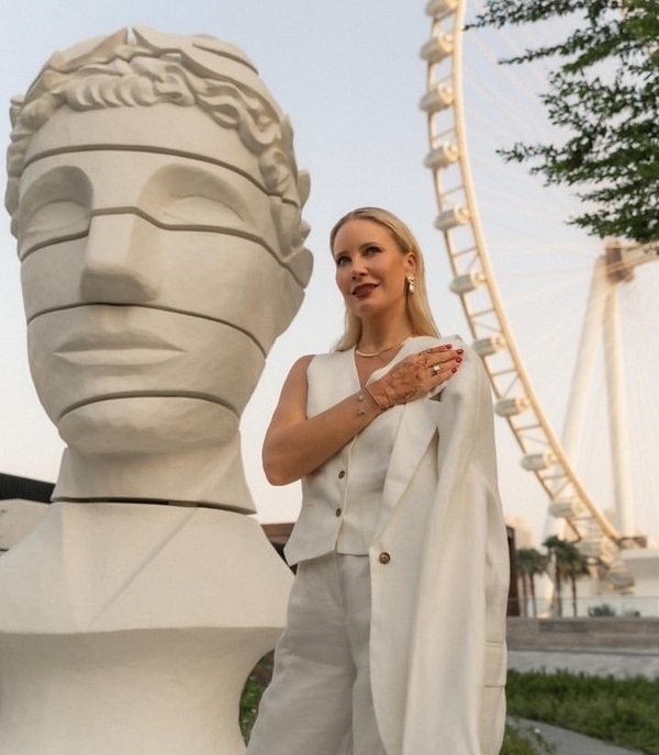Елена Летучая