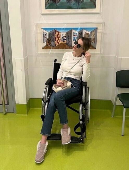 Евгения Малахова напугала своих подписчиков этой фотографией, но все обошлось