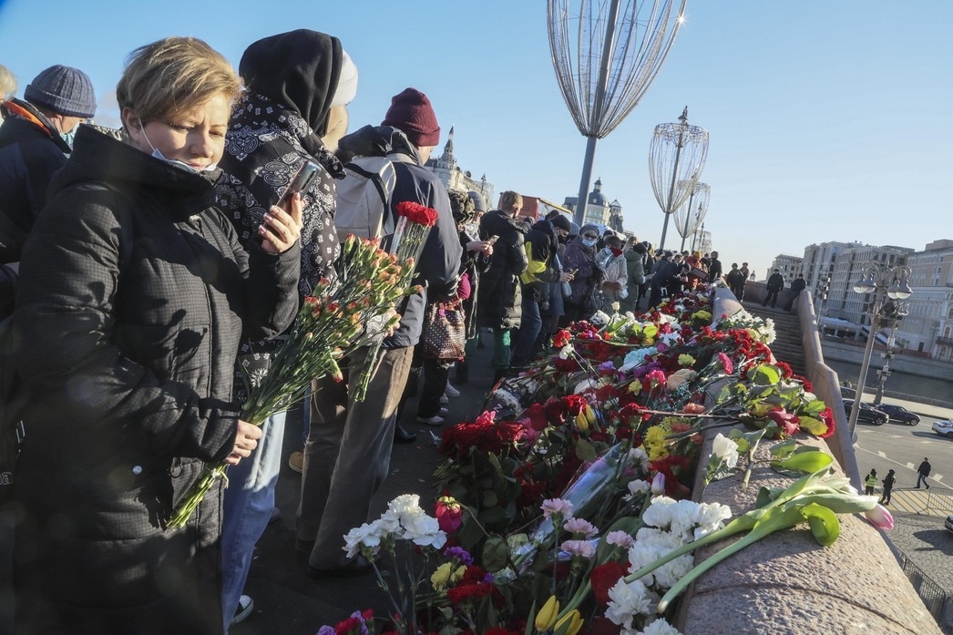День памяти Бориса Немцова на "Немцовом мосту"