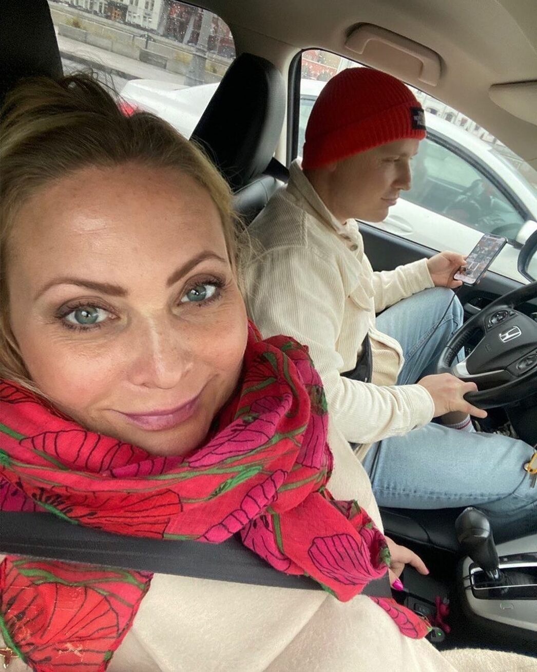 Светлана Пермякова и Максим Скрябин вместе на съемках и на гастролях