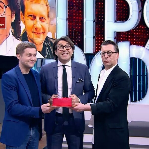 Михаил Зеленский, Борис Корчевников, Андрей Малахов: все ведущие проекта "Прямой эфир"