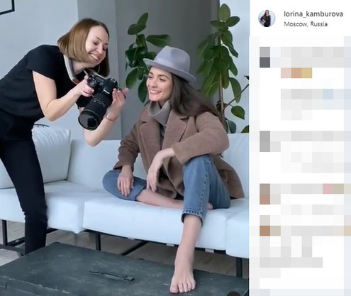 Лорина Камбурова на фотосессии