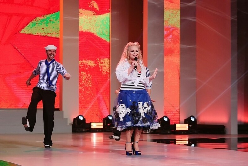 Лариса Долина