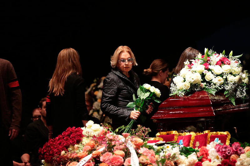 Людмила Максакова