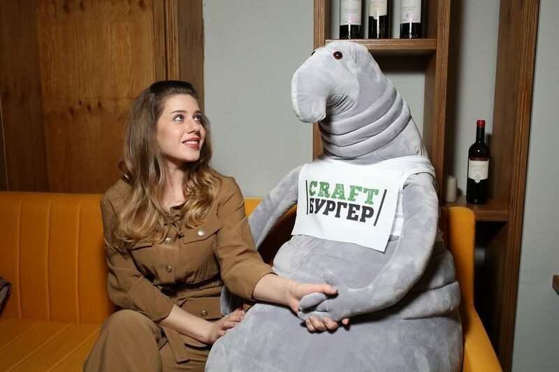 певица Лойя