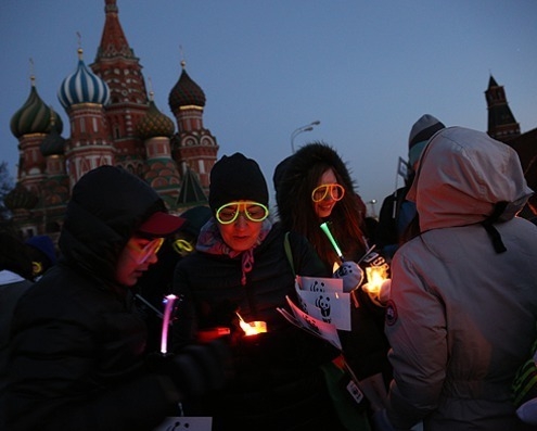 29 марта Москва приняла активное участие в международной экологической акции «Час Земли»