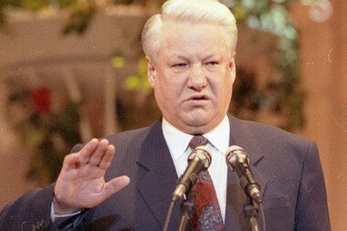 «Огонь»: внучка Бориса Ельцина взволновала Сеть откровенными фото