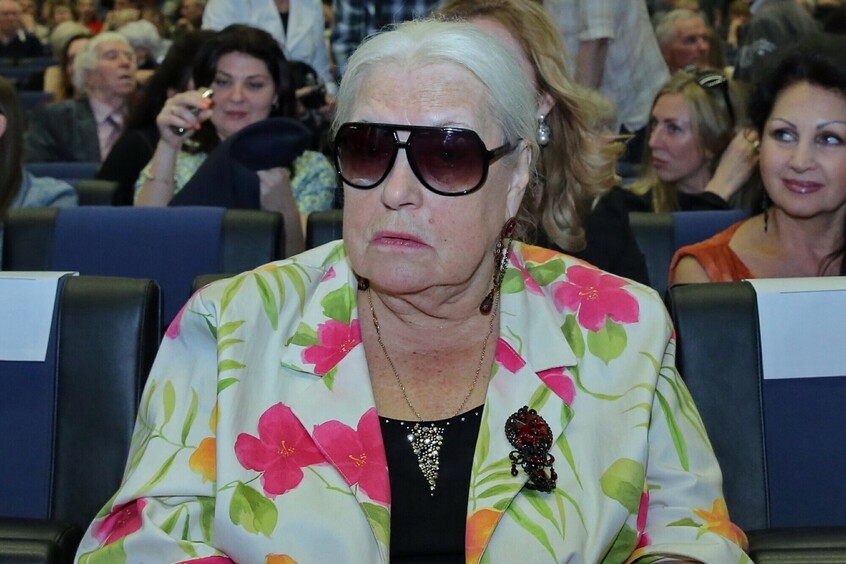 «Не хочу расставаться с жизнью»: Федосеева-Шукшина перестала скрывать правду о своей болезни