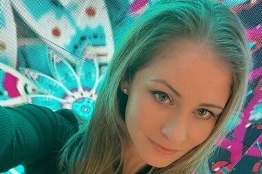 Юлия Липницкая поделилась трогательным фото с годовалым сыном