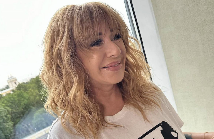 Алена Апина