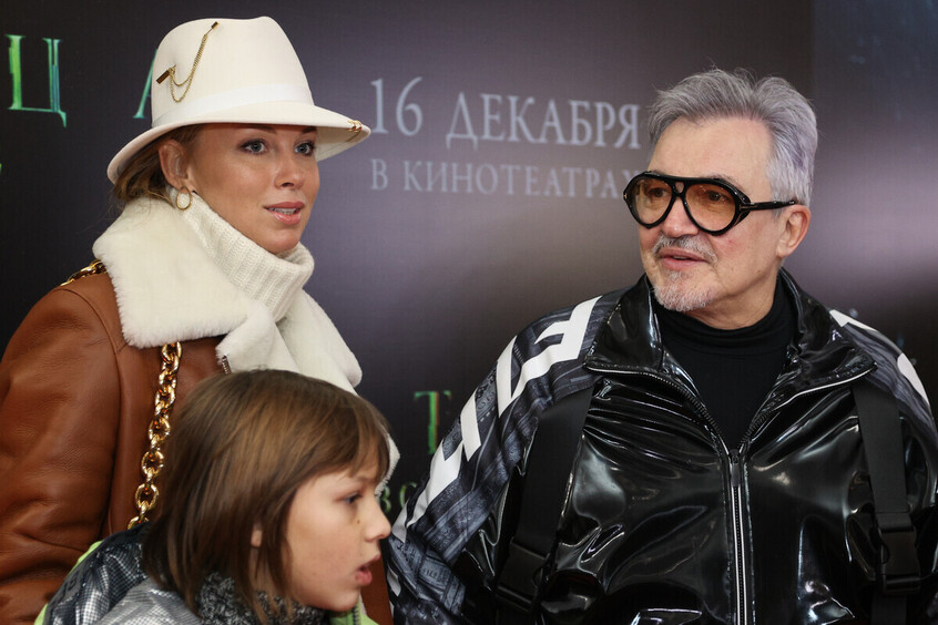 Полина и Дмитрий Дибровы с сыном