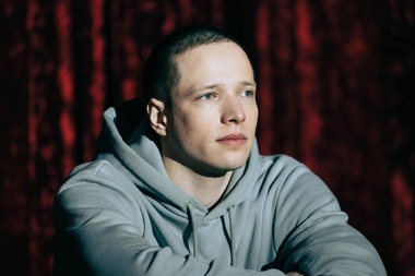 Актер Сергей Городничий, женатый на студентке ВГИКа, заявил, что в его доме всегда «должно пахнуть пирогами»