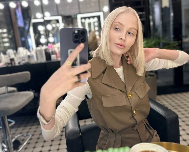 «Баба Яга — Костяная Нога»: Алена Шишкова получила травму