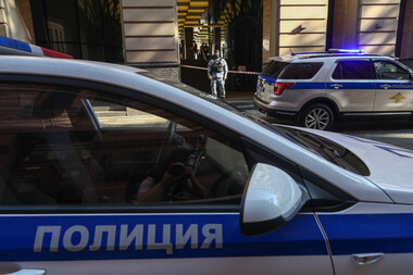 Проблемы в семье: что известно о 13-летей девочке, убившей сестренок