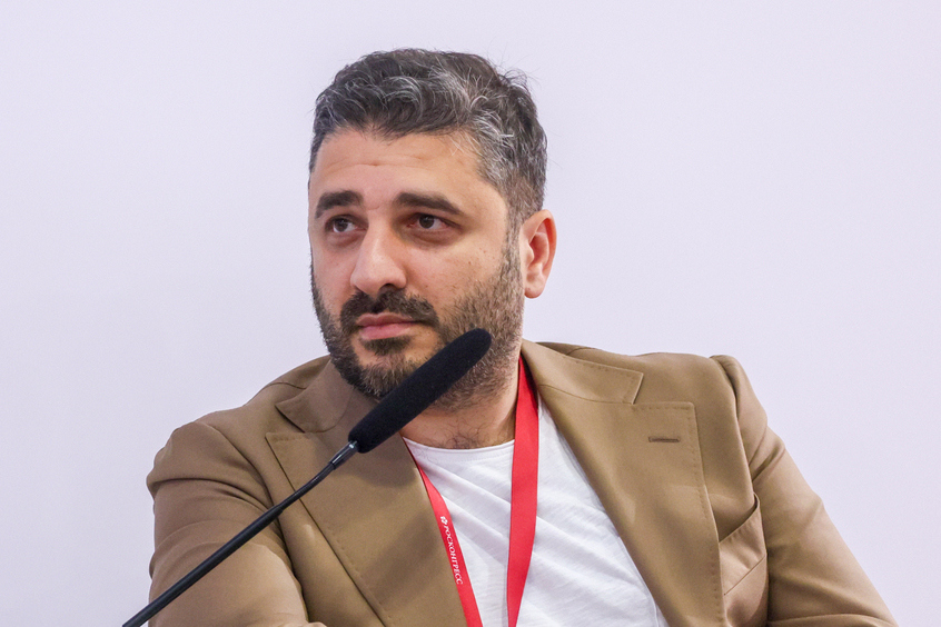 «Кто-то сильно попросил»: Сарик Андреасян отрицает, что ездил пьяным за рулем