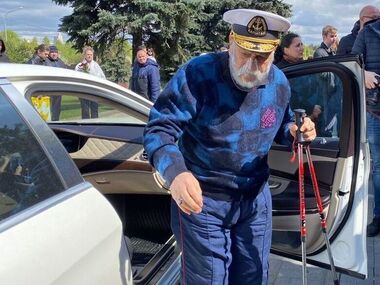 Отец Филиппа Киркорова экстренно госпитализирован