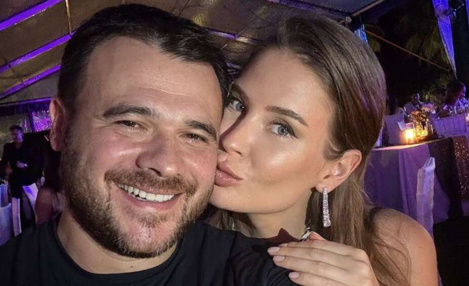 Эмин Агаларов сыграл вторую свадьбу с Аленой Гавриловой: теперь пара расписалась официально