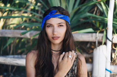 Банданы: 9 способов использовать для создания любого образа