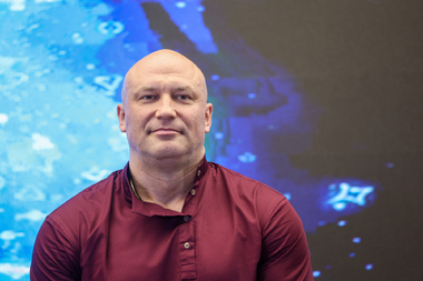 «Столько подводных камней»: Константин Соловьев рассказал об избраннице на 19 лет моложе