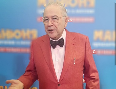 Евгений Петросян