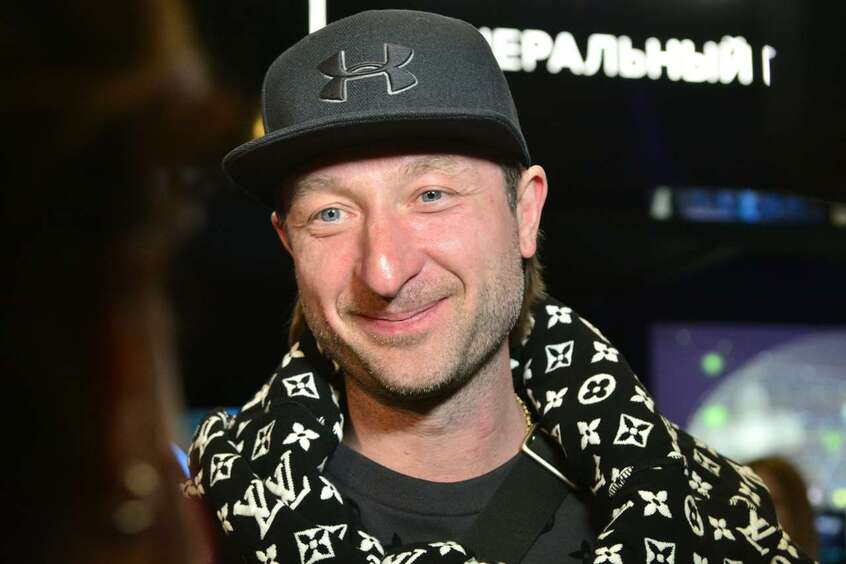Плющенко перенес сложнейшую операцию на позвоночнике: «Мы это не афишировали»
