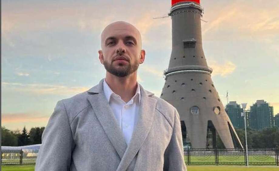 «Легко считывается ложь»: рэпер ST — о своей поездке в зону СВО